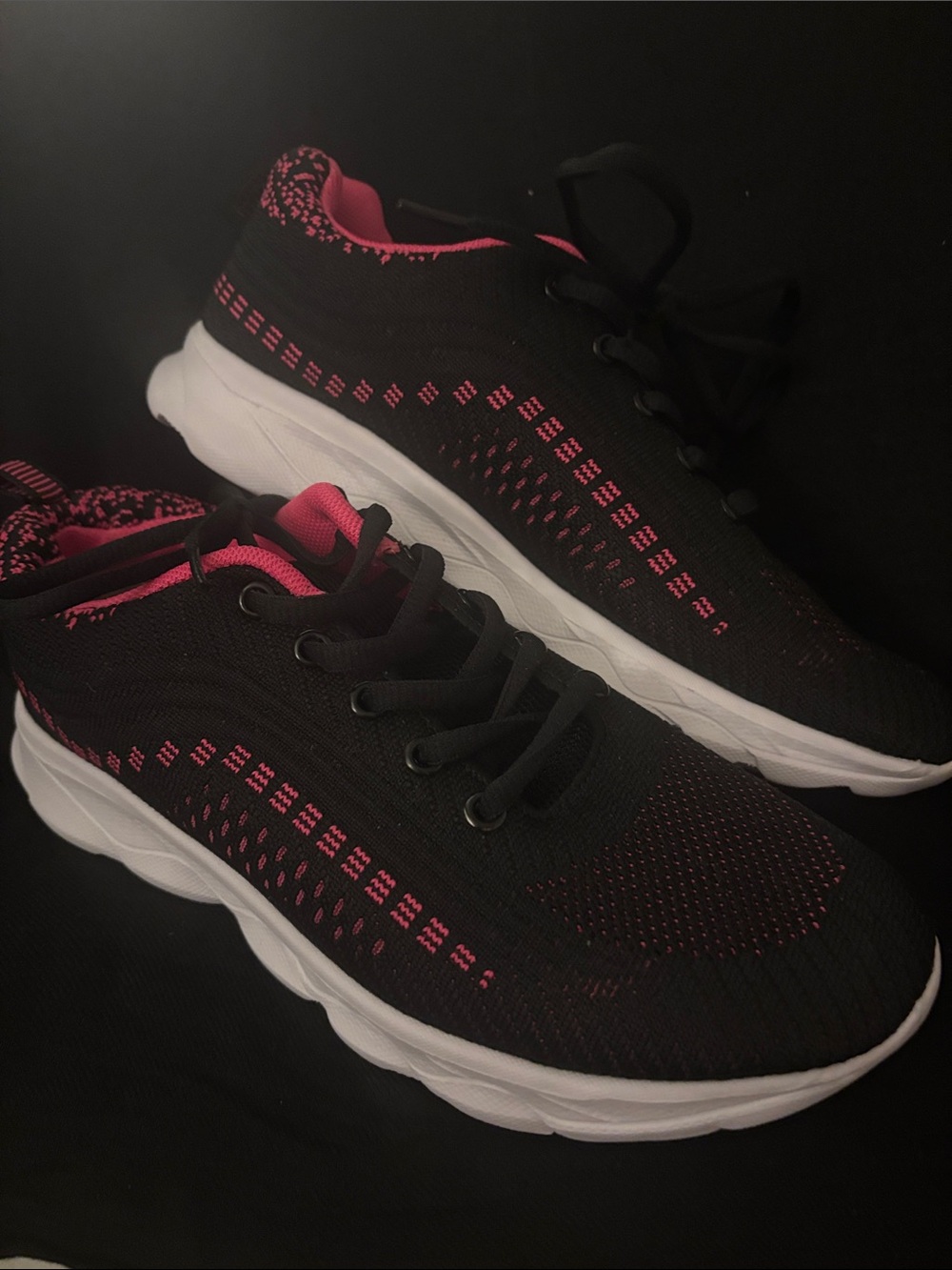 Women’s Lightweight Knit Walking Sneakers - Black with Pink Accent
